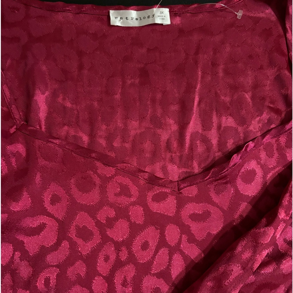 NWT - Wild Magenta Sexy Peek-a-Boo Sleeve Blouse - 3X